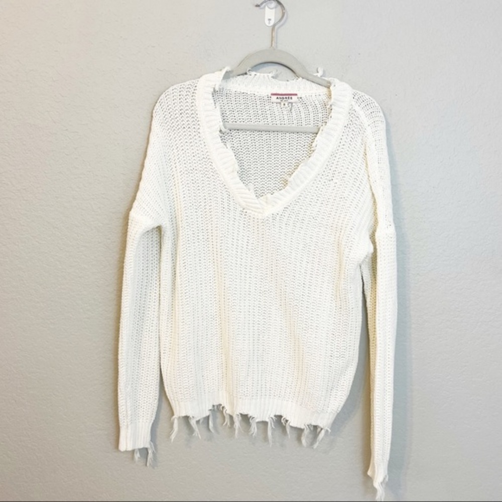 Andree By Unit Finge Ivory Sweater Small‎ Boutique